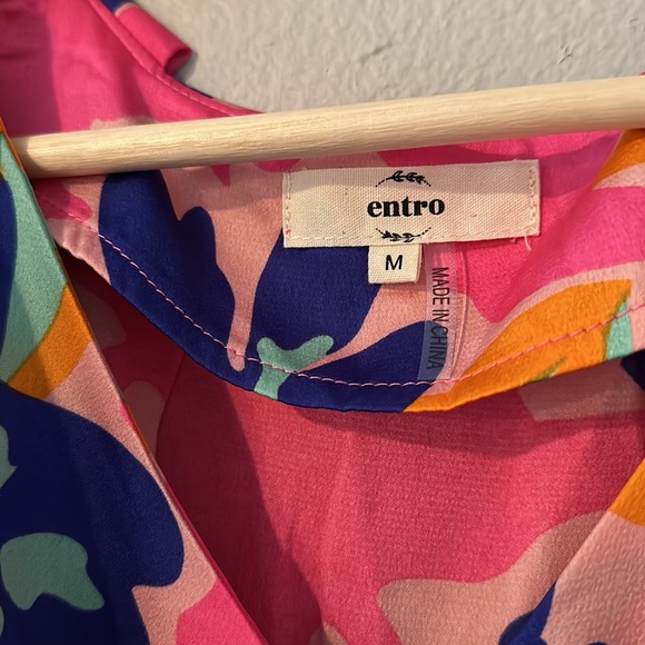 ENTRO Floral Hot Pink Satin Blouse - Picture 11 of 11